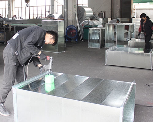 不鏽鋼風管設（shè）備展示（shì）